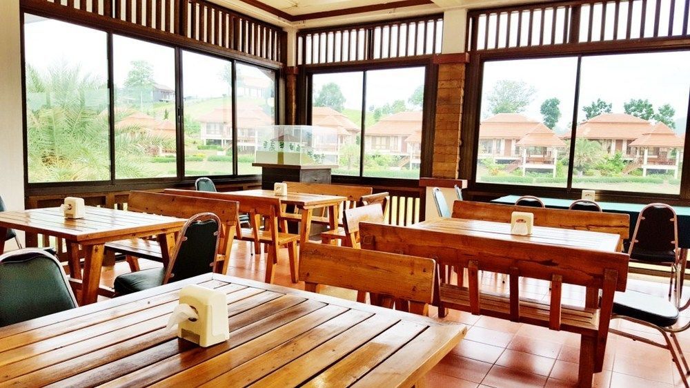 考艾特萨提特山地度假村 Nong Nam Daeng 外观 照片